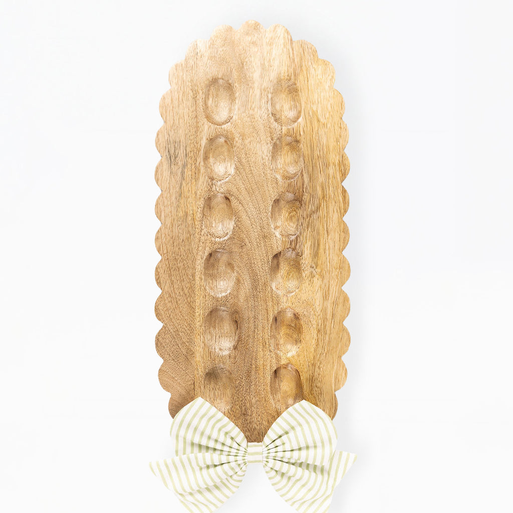 Reversible Scalloped Bow Board