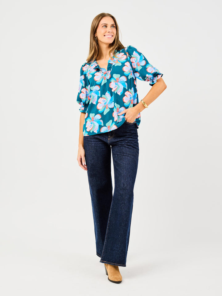 FINAL SALE - Julie Top | Center Stage Green – Mary Square