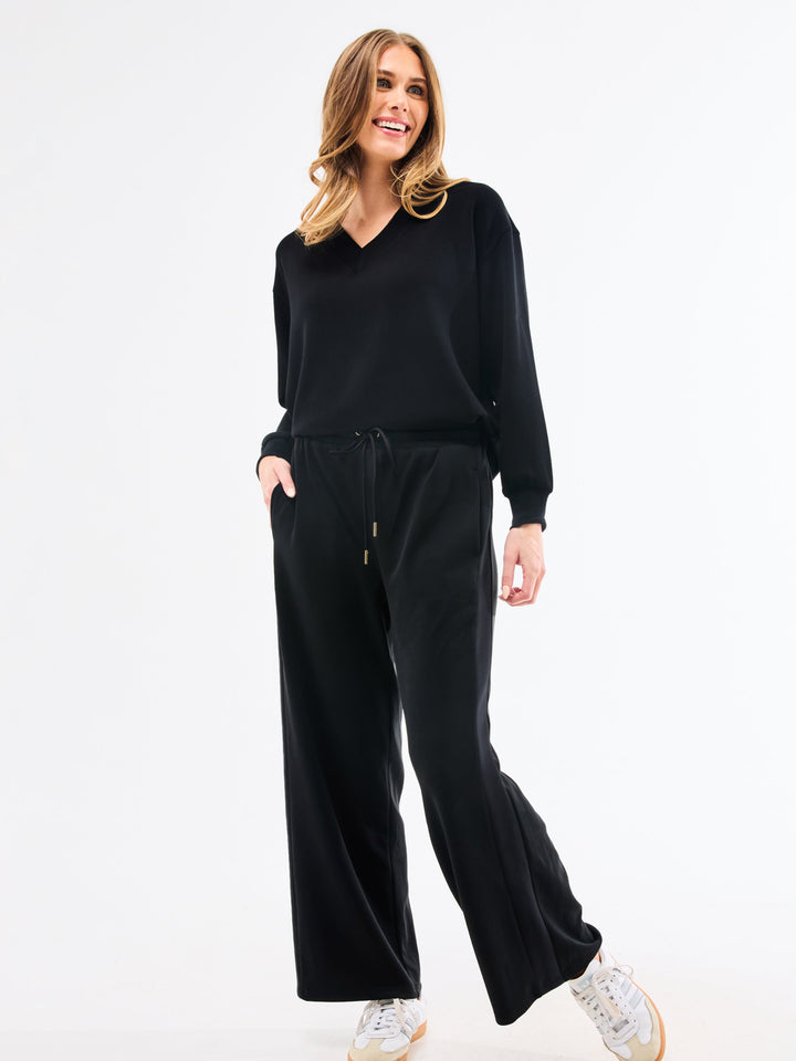 Hazel Top | Black – Mary Square