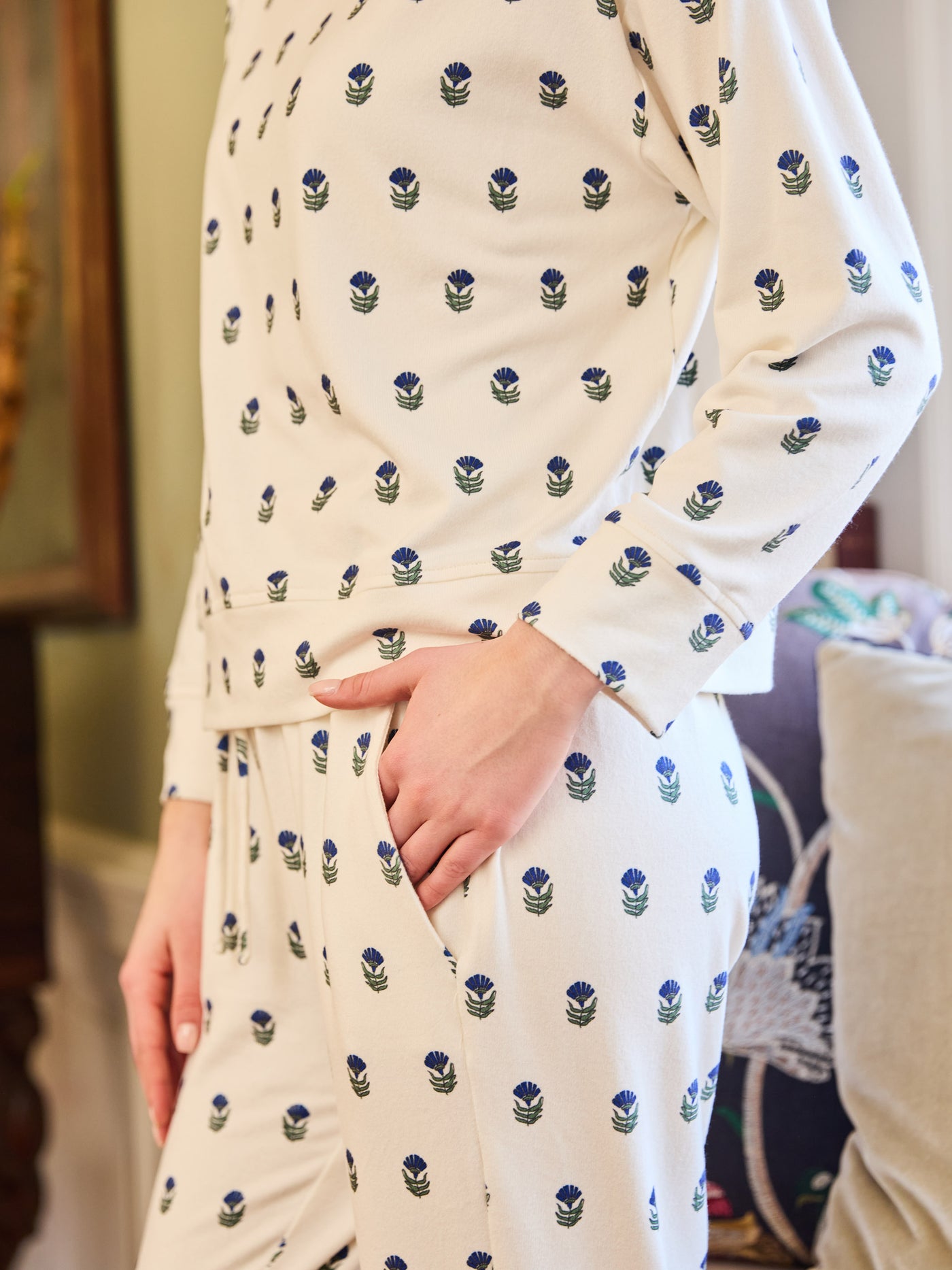 Sophie Jogger Pants Set | Floral Foulard Navy