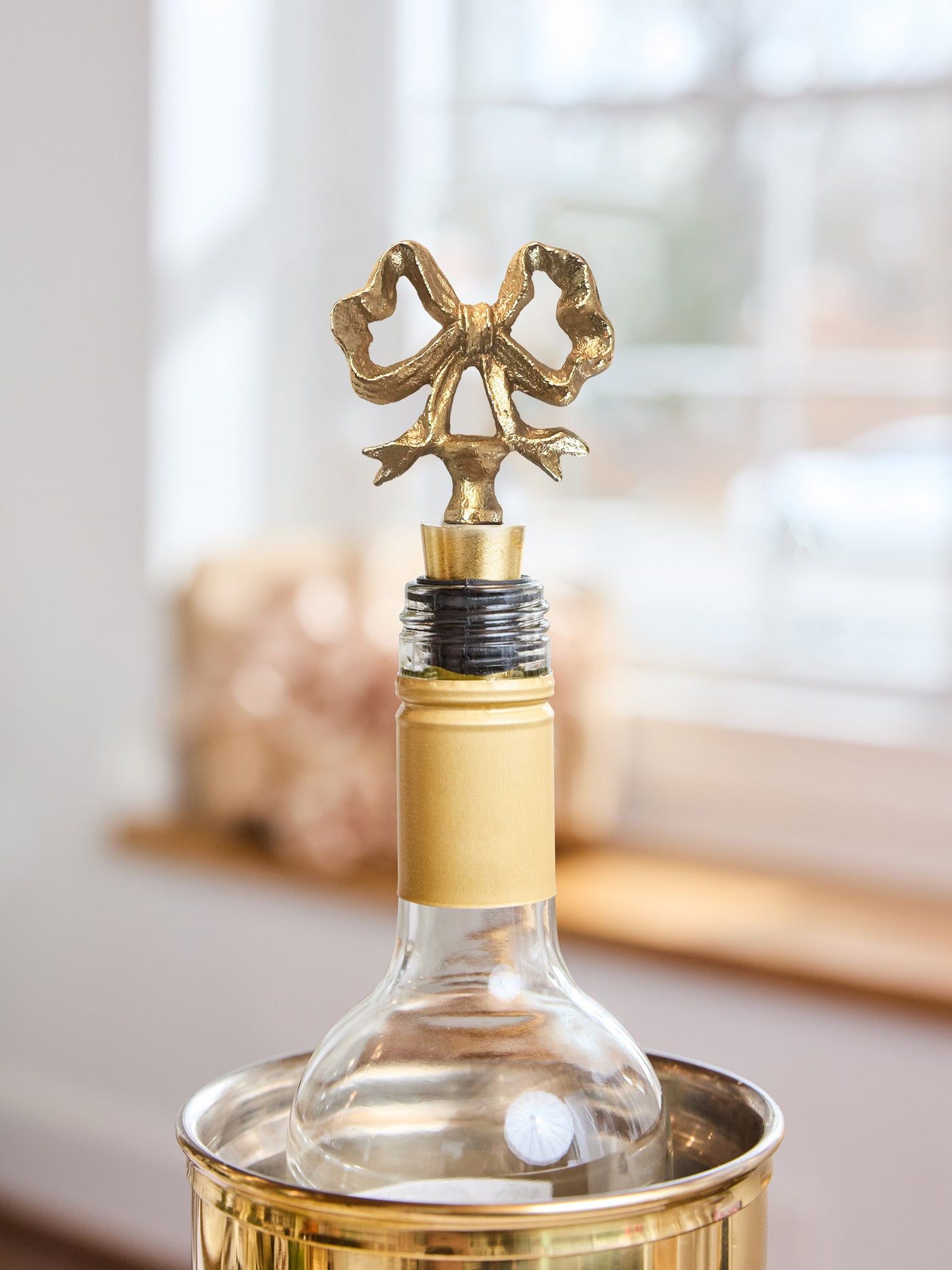 Wine Stopper | Gold Bow