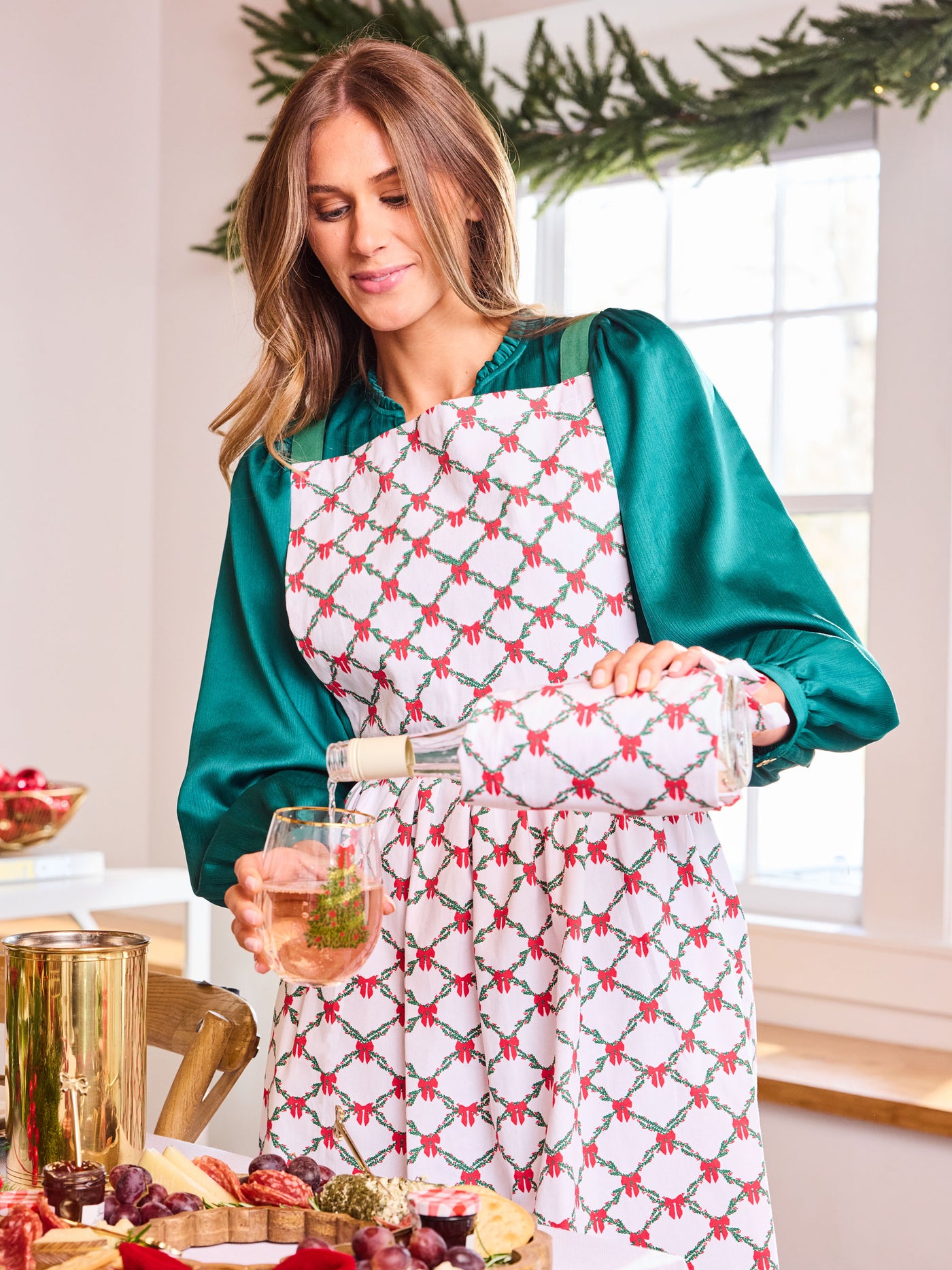 Adult Apron | Holiday Trellis