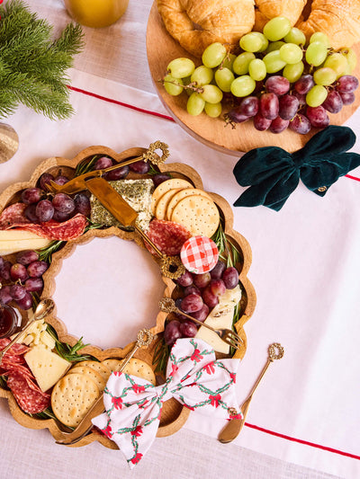 Magnetic Bow Board | Wreath