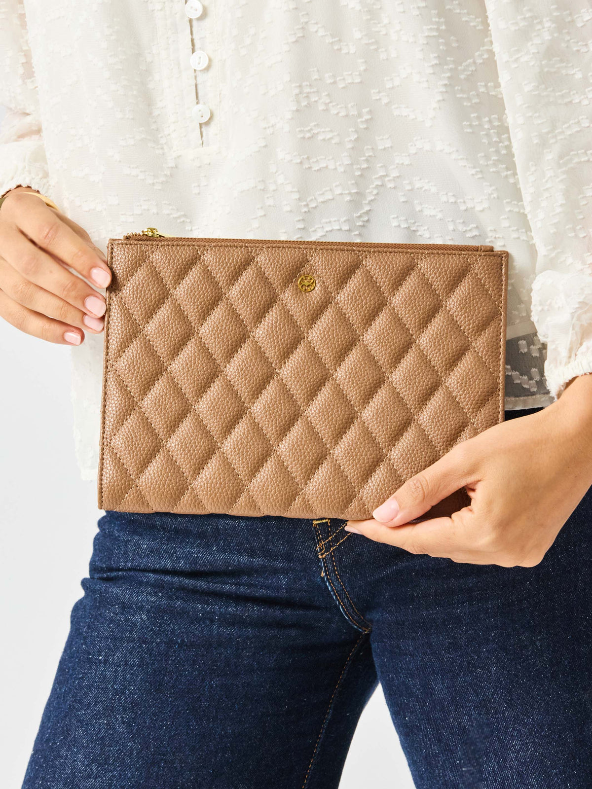 Essential Quilted Organizer | Camel