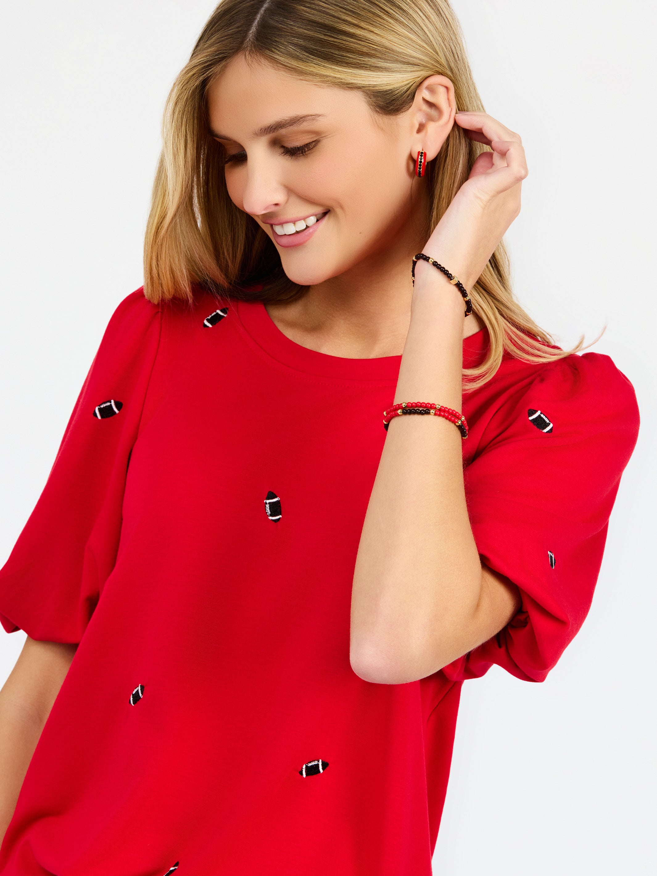 Tina Top | Fooballs Red + Black – Mary Square
