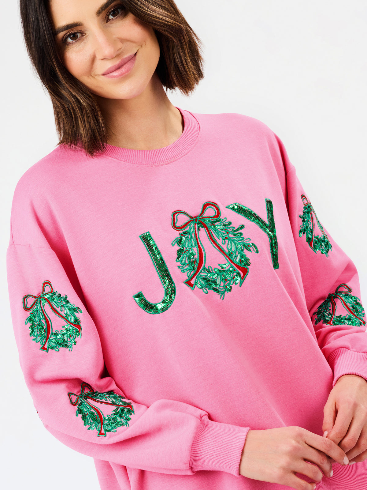 Sarah Sweatshirt | Joy Wreath