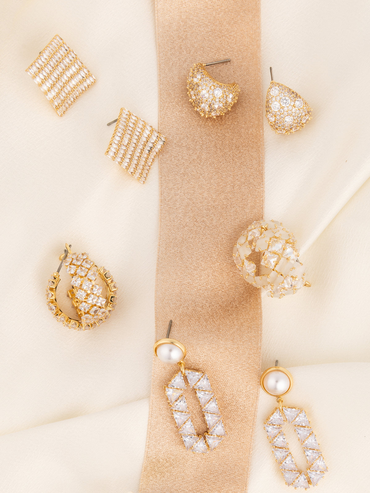 Leslie Stud Earrings
