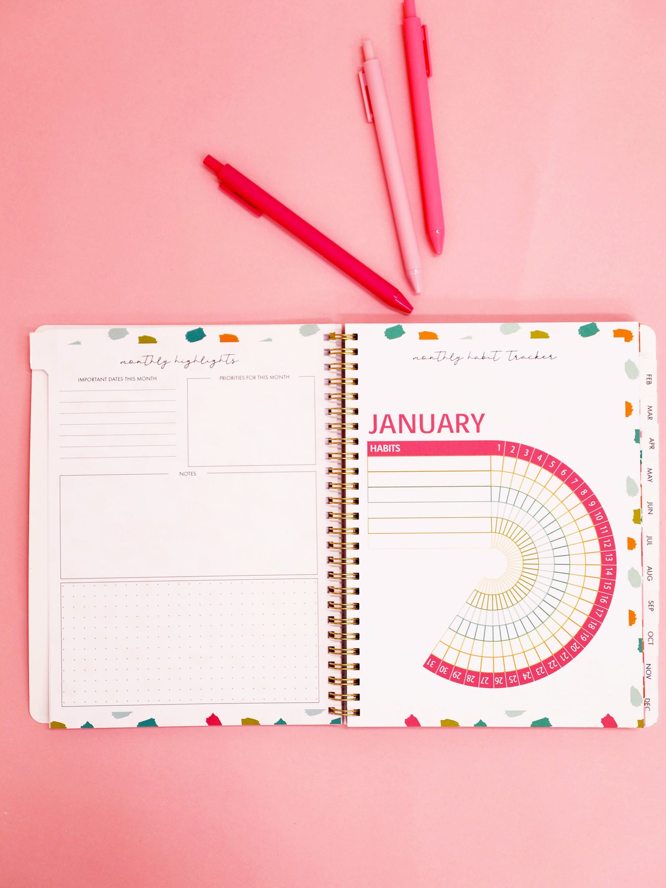 Mary Square - Walk in the Way - 2023-2024 16-Month Agenda Planner -  Journals | DaySpring